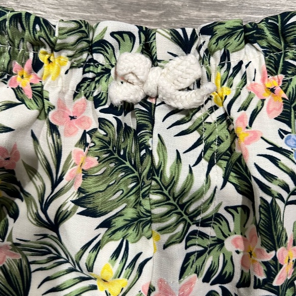 5/$7 💰Girls Tropical Floral Print Shorts - Picture 6 of 9